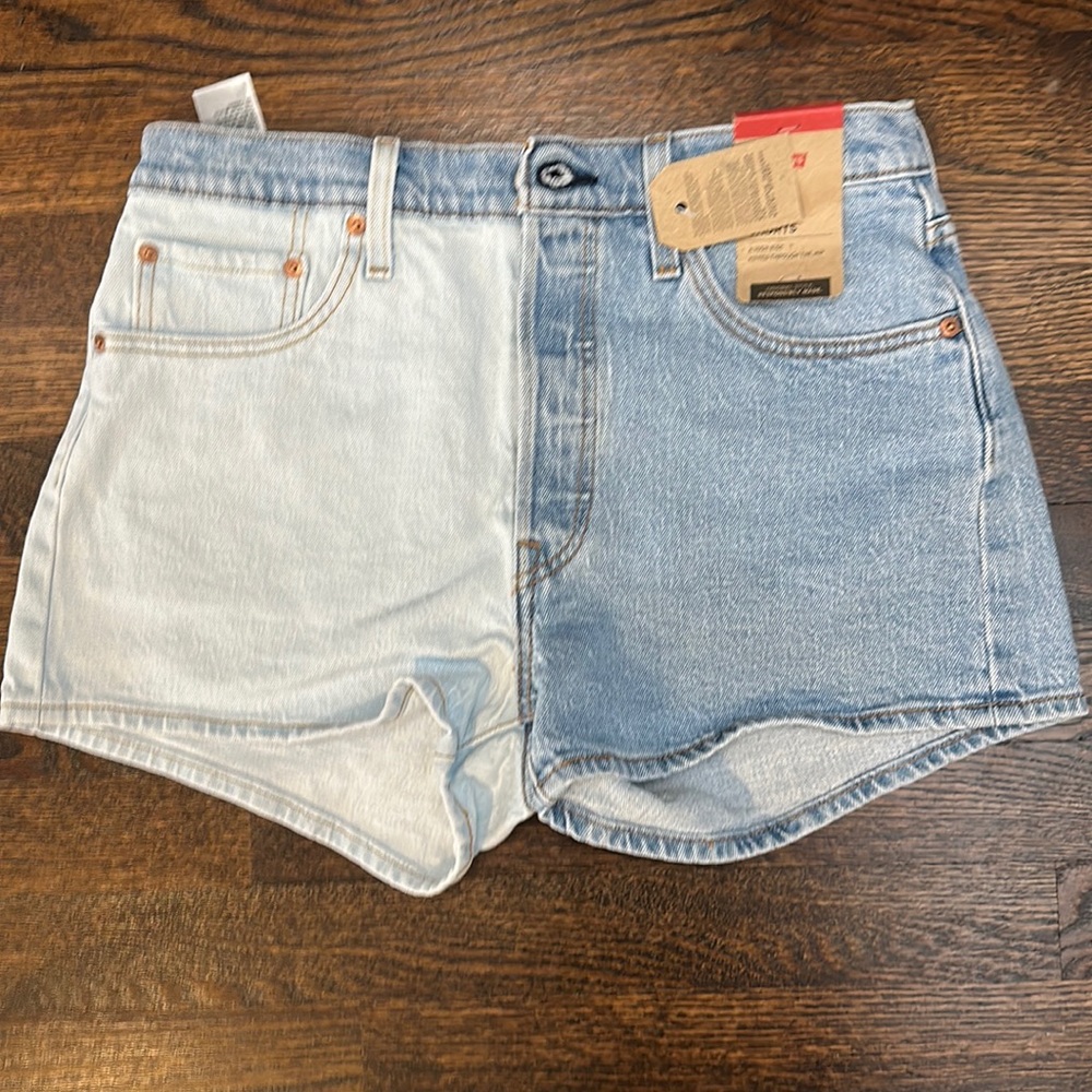 LEVI 501 SHORTS